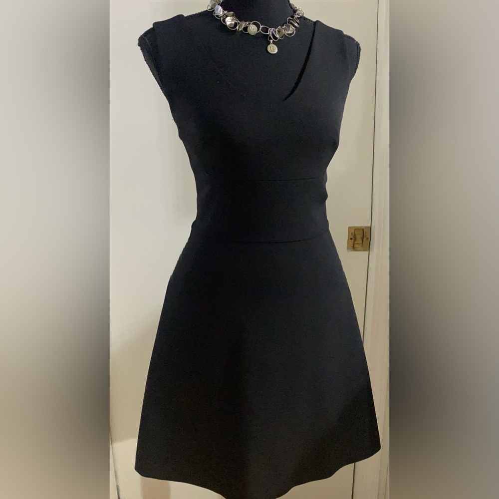 MICHAEL KORS Fit & Flare cocktail dress blk size 2 like new with tag - Picture 3 of 15